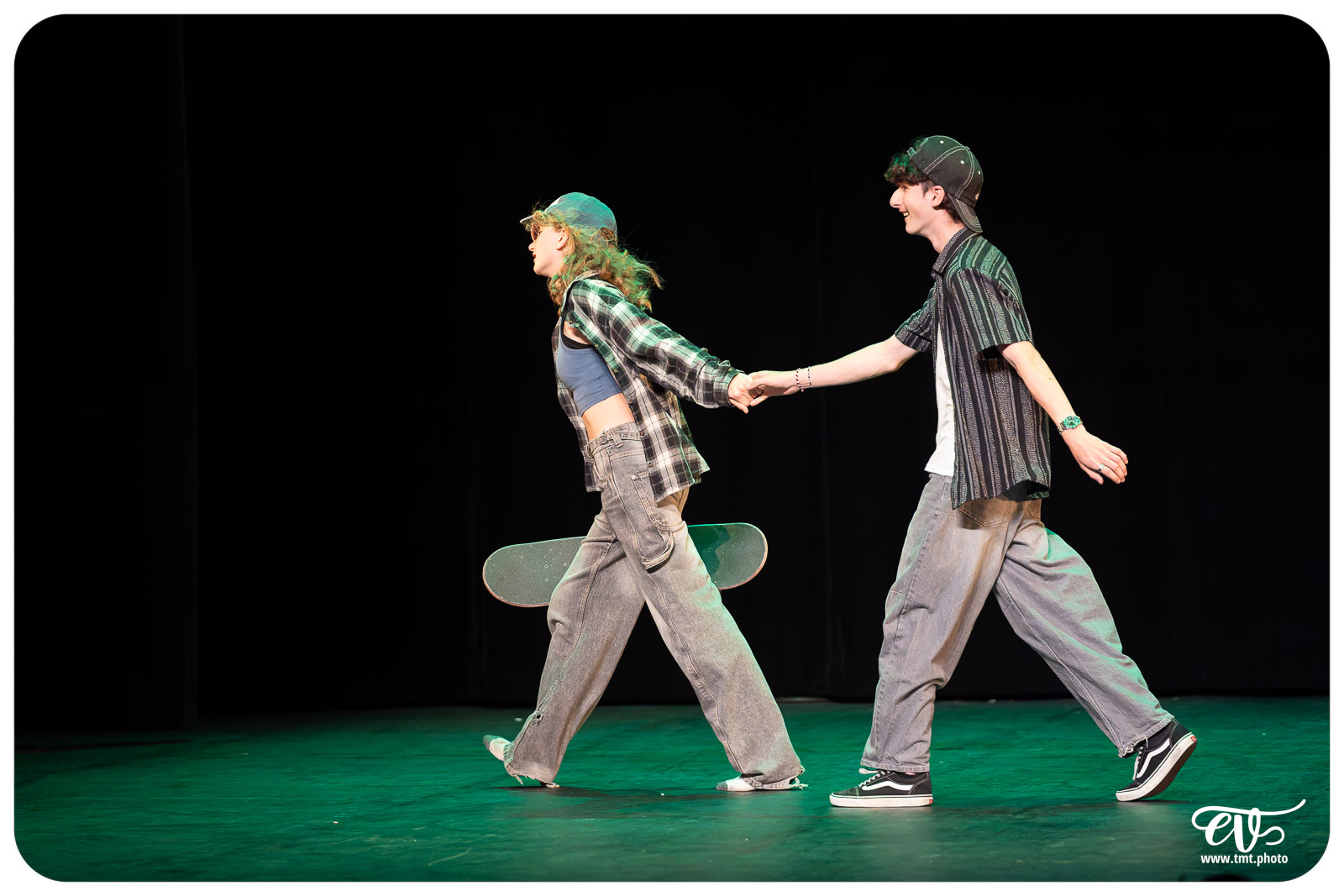 MAIS SONGEONS À RÉPÉTER S'IL VOUS PLAIT !